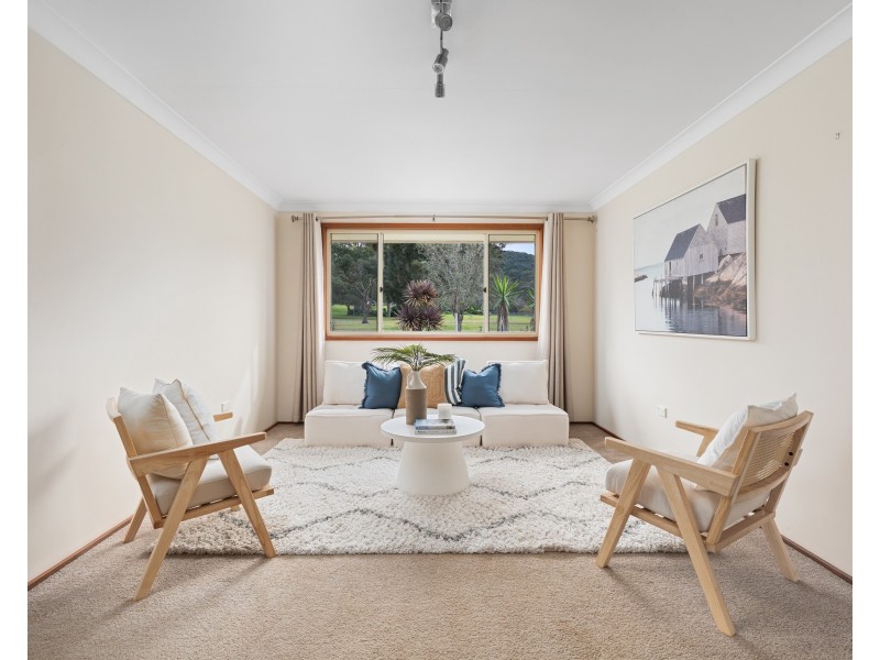 12 Warrambool Road, Wamberal NSW 2260