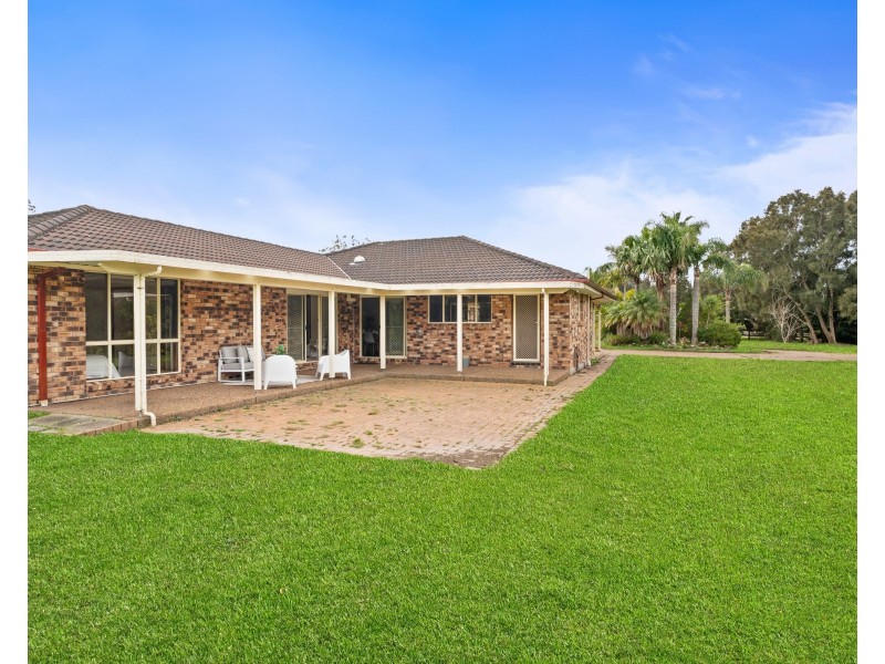 12 Warrambool Road, Wamberal NSW 2260