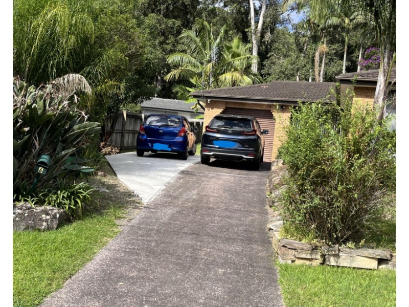 6 Ferntree Close, Wyoming NSW 2250