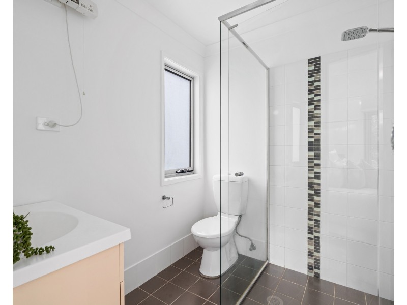 1/24-26 Pemell Street, Wyoming NSW 2250