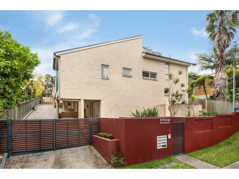 2/4 St George Street, Gosford NSW 2250