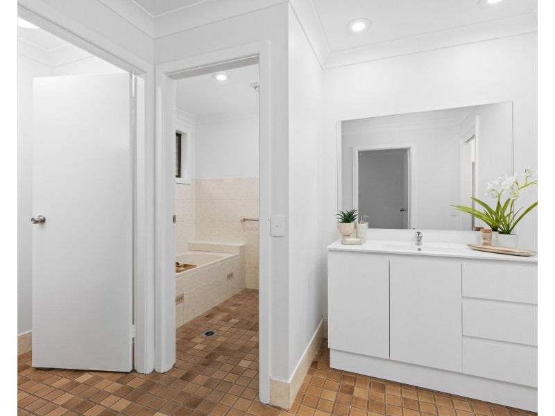 32 Wyoming Road, Wyoming NSW 2250