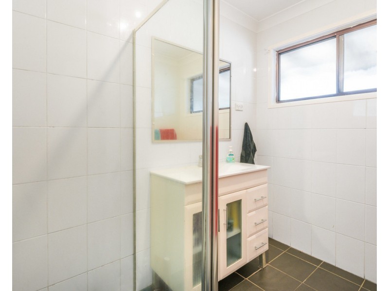 8 Wallarah Street, Lisarow NSW 2250