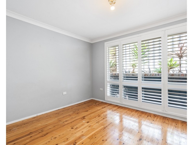 25 Blackbutt Street, Wyoming NSW 2250