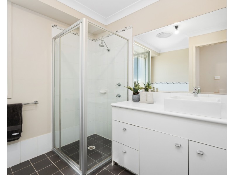 19 Kuttabul Road, Wadalba NSW 2259