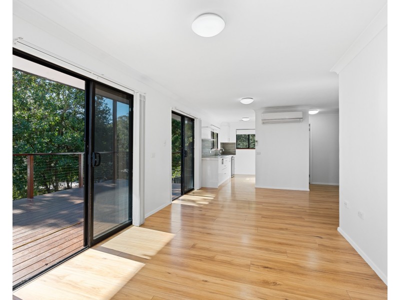 6 Yugari Crescent, Daleys Point NSW 2257