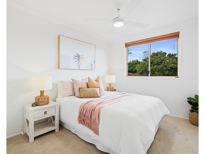 15 Isis Street, Wyoming NSW 2250