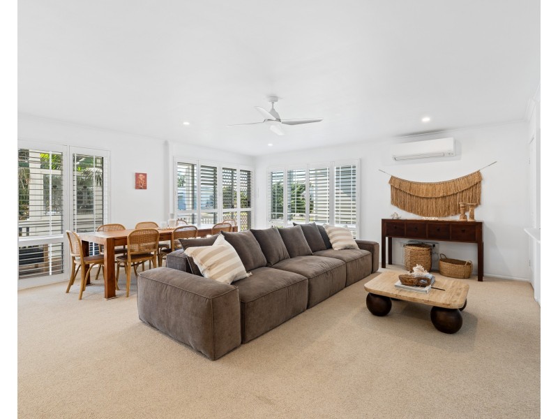 17 Bondi Road, The Entrance North NSW 2261