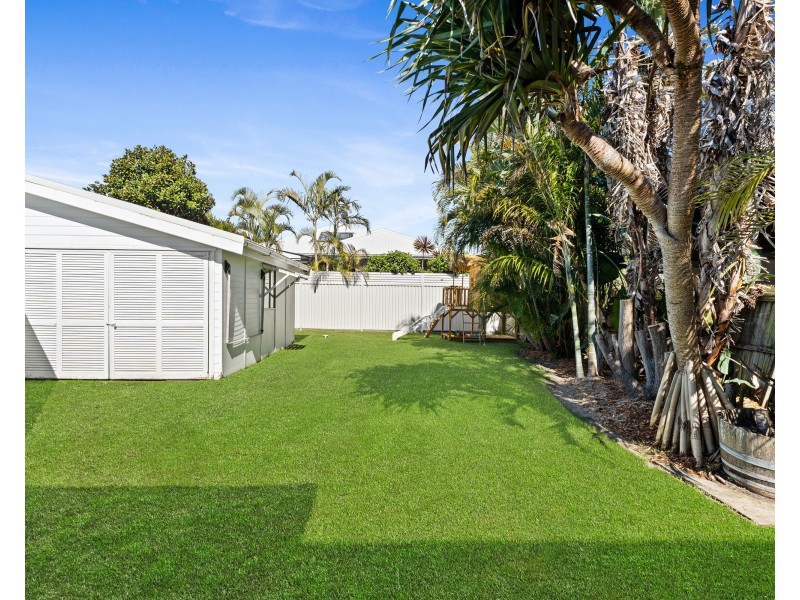 17 Bondi Road, The Entrance North NSW 2261