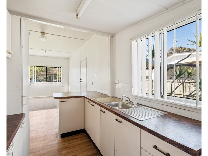 3 Sutton Avenue, Long Jetty NSW 2261