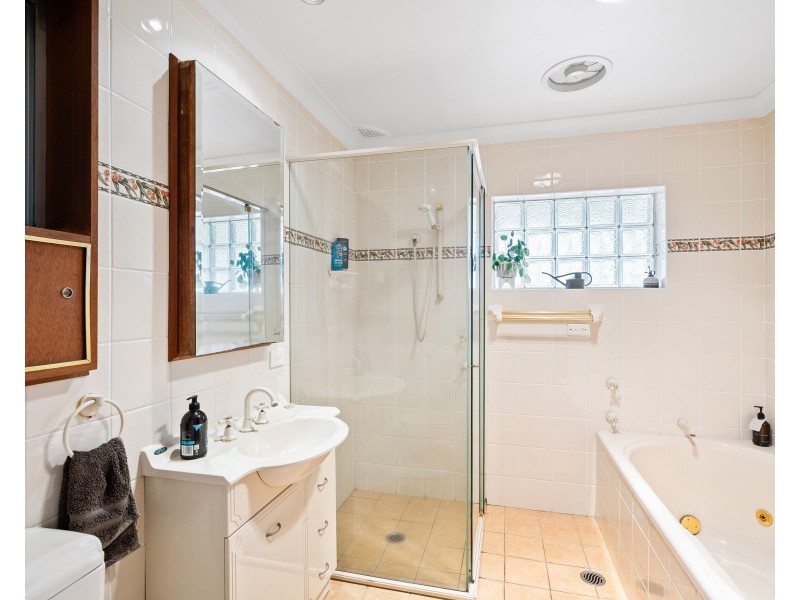 106 Manns Road, Narara NSW 2250