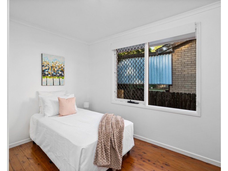 73 Chamberlain Road, Wyoming NSW 2250