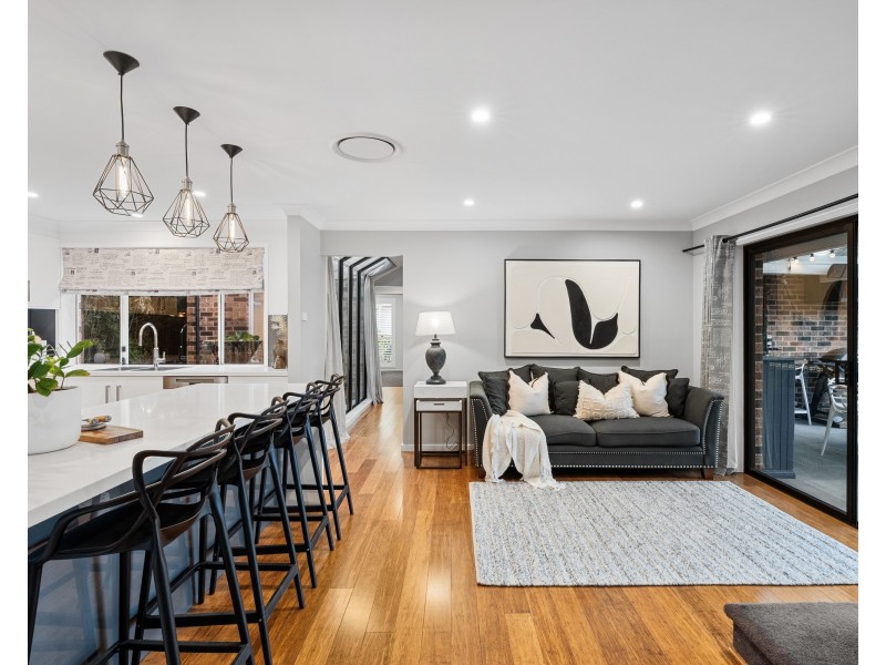 33 Yanderra Crescent, Narara NSW 2250