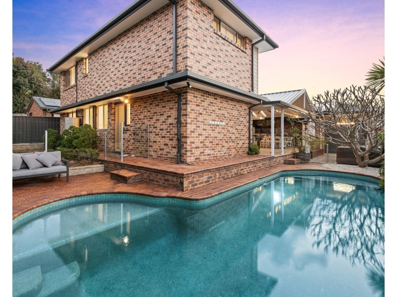 33 Yanderra Crescent, Narara NSW 2250