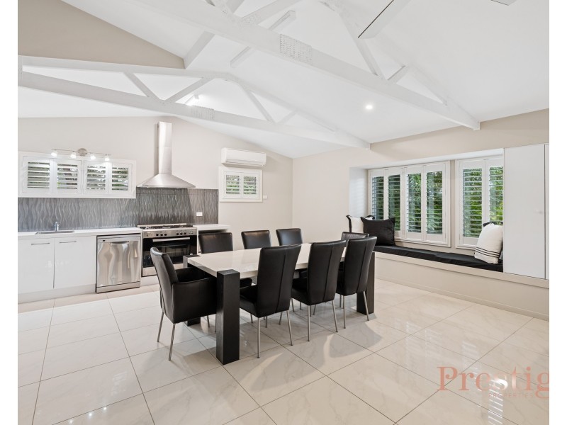 17 Currawong Road, Wamberal NSW 2260