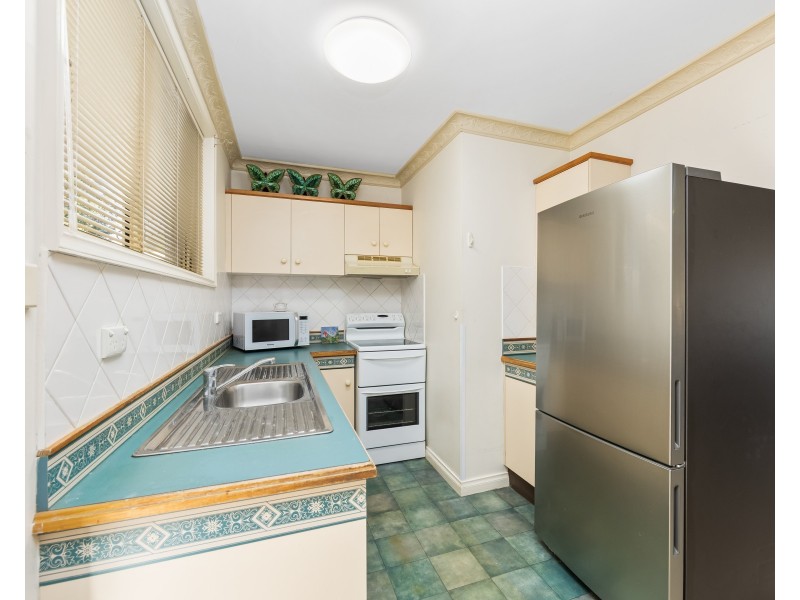 3/31 Cary Street, Wyoming NSW 2250