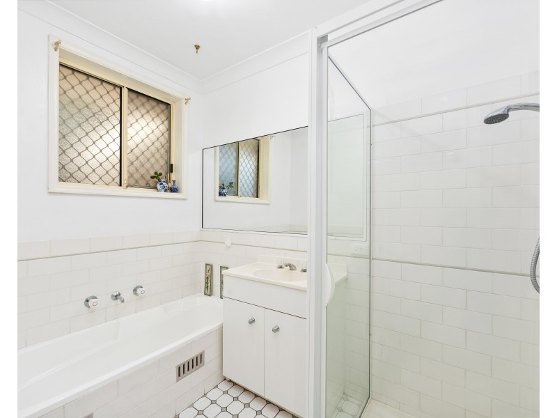 3/31 Cary Street, Wyoming NSW 2250