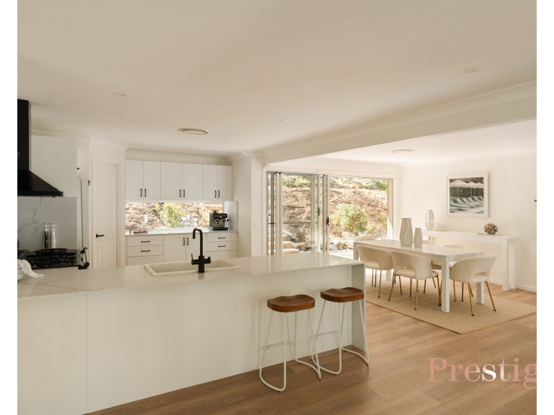 5 Greenacres Close, Glenning Valley NSW 2261