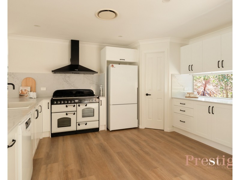 5 Greenacres Close, Glenning Valley NSW 2261