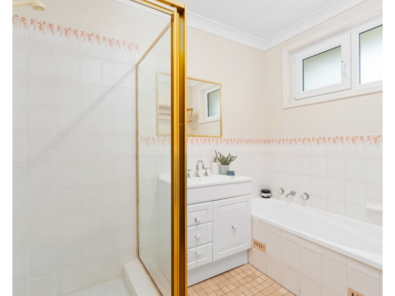 2/31 Maliwa Road, Narara NSW 2250