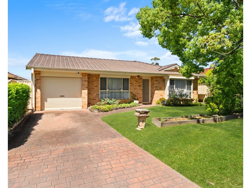 4 Moorlan Avenue, Killarney Vale NSW 2261