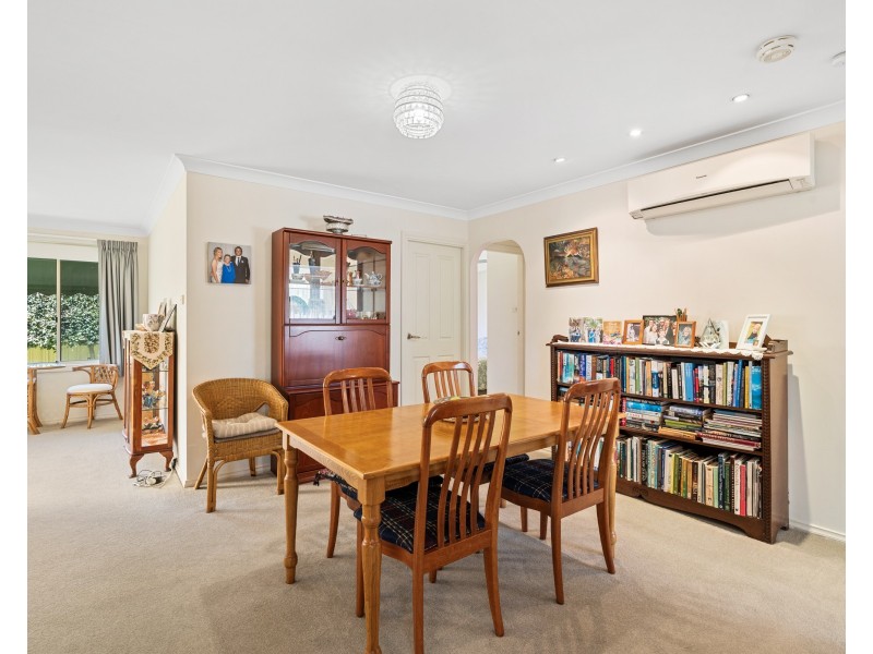 4 Moorlan Avenue, Killarney Vale NSW 2261