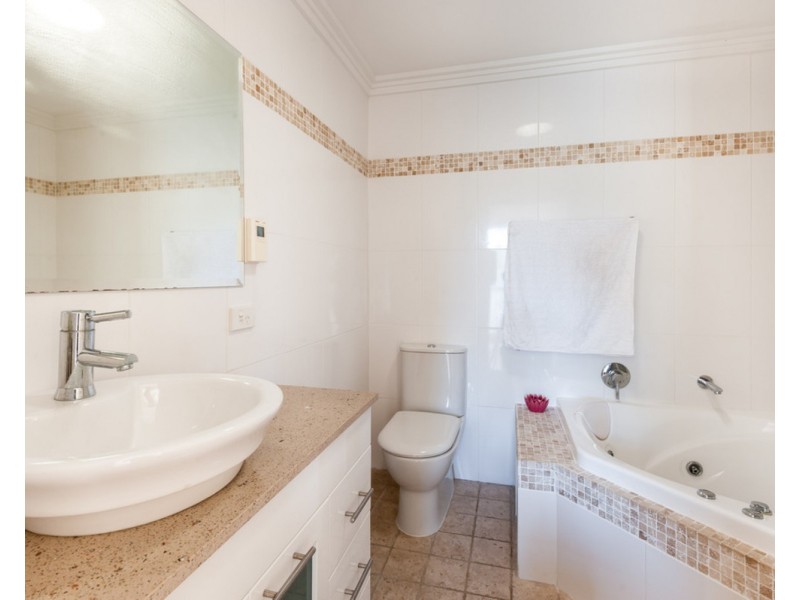 1/2 St George Street, Gosford NSW 2250