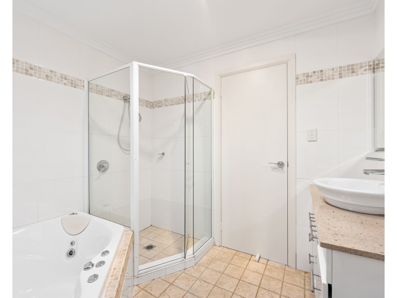 1/2 St George Street, Gosford NSW 2250