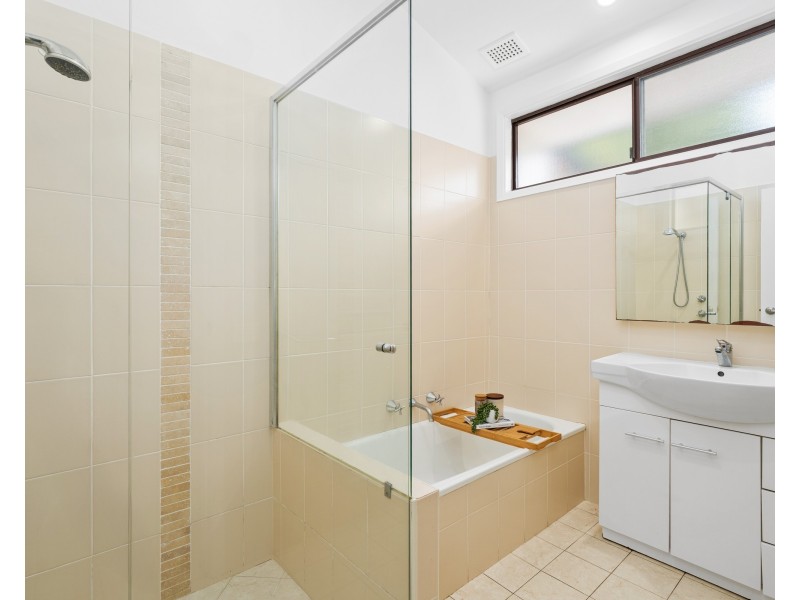 9 Woolard Road, Springfield NSW 2250