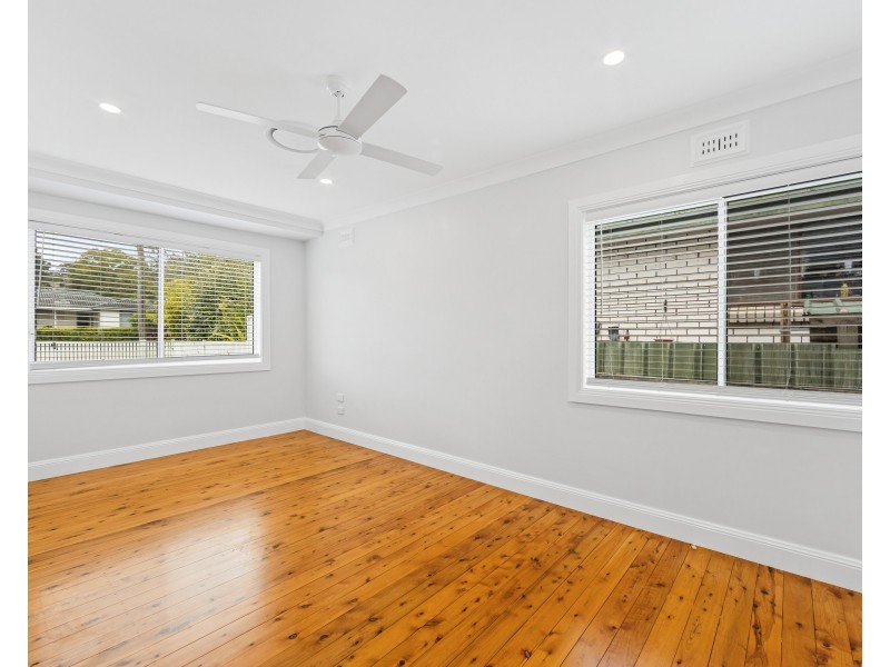 50 Day Street, Wyoming NSW 2250