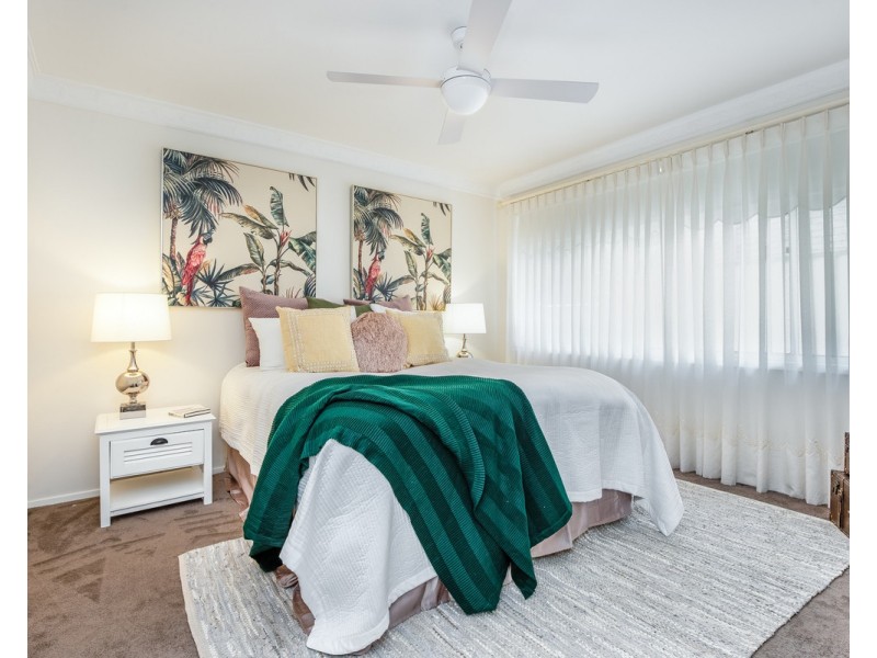 6 Coulter Road, Wyoming NSW 2250