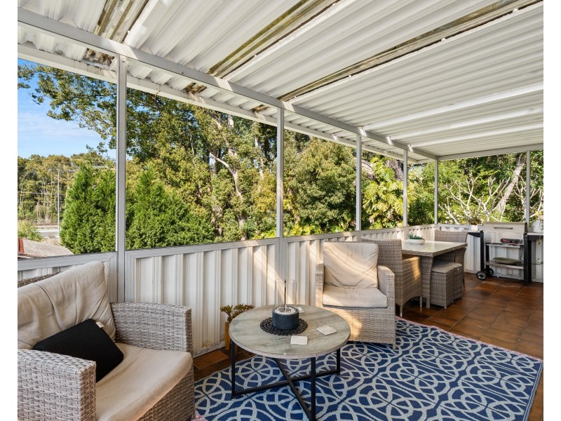 2 Lisarow Street, Lisarow NSW 2250