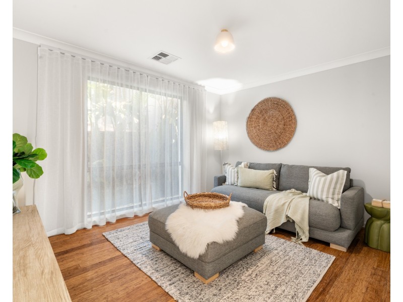 65a Deane Street, Narara NSW 2250