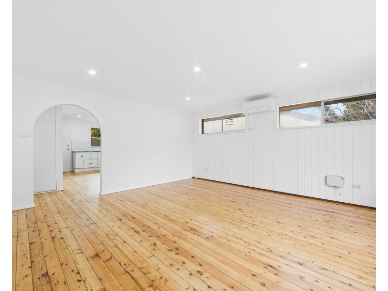 5 Karina Drive, Narara NSW 2250