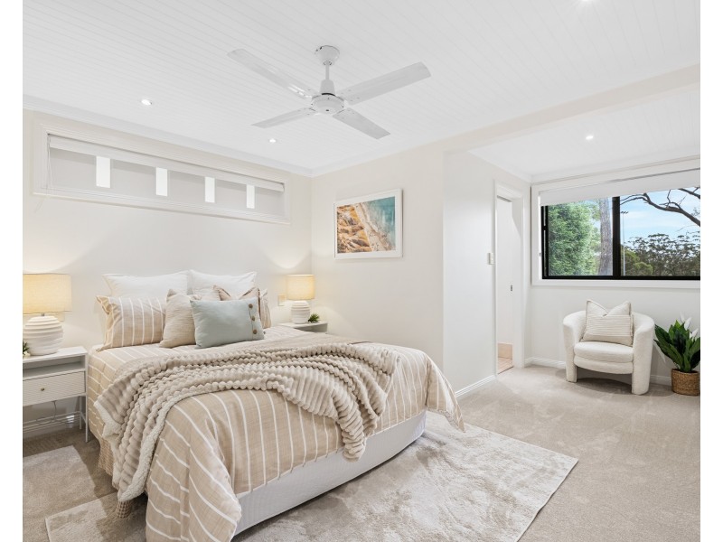 14 Beaumont Avenue, Wyoming NSW 2250