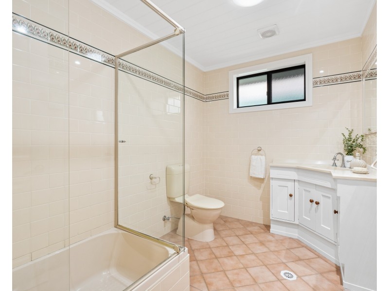 14 Beaumont Avenue, Wyoming NSW 2250