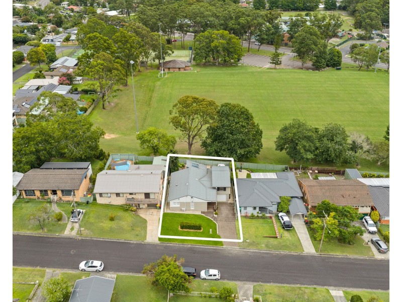 14 Beaumont Avenue, Wyoming NSW 2250