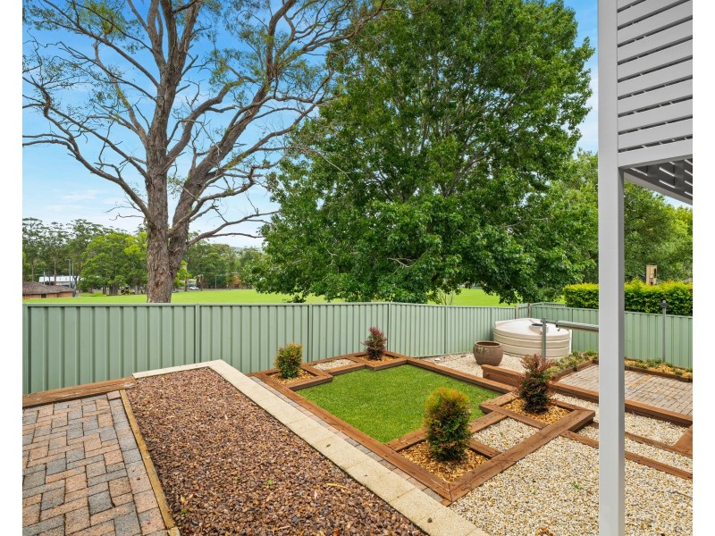 14 Beaumont Avenue, Wyoming NSW 2250