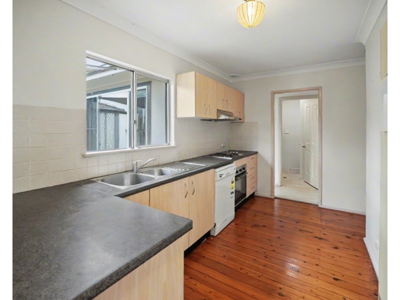 39 Melrose Avenue, Gorokan NSW 2263