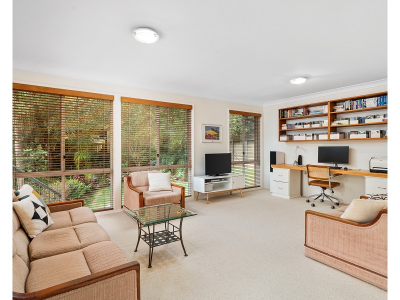 5 Maya Street, Wyoming NSW 2250