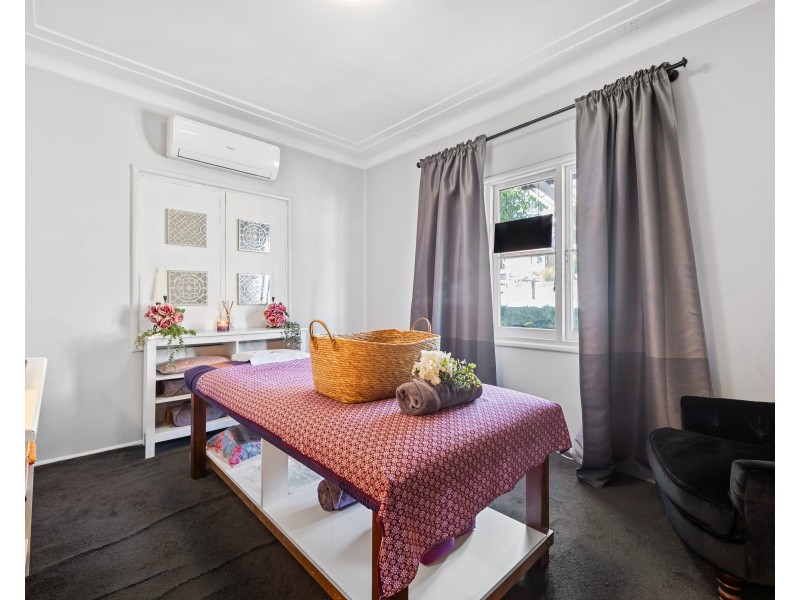 109 The Entrance Road, Erina NSW 2250