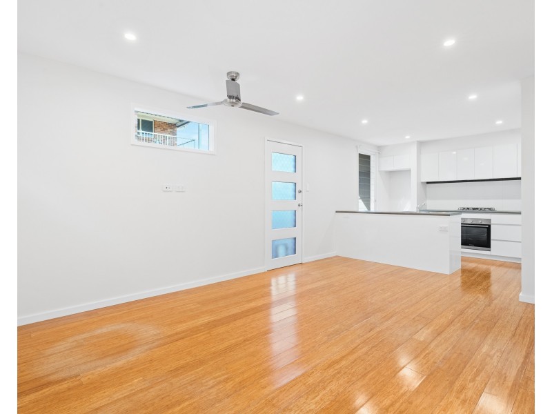 10a Digby Road, Springfield NSW 2250
