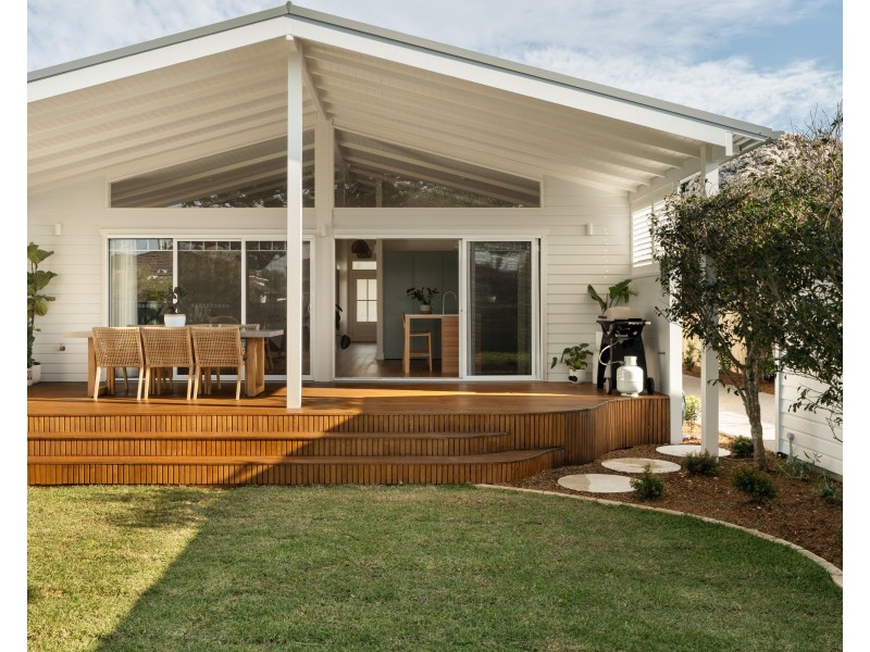 18 Stewart Street, The Entrance North NSW 2261