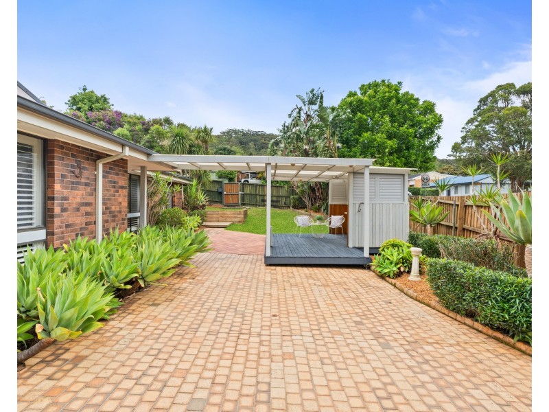 1 Woodside Terrace, Narara NSW 2250
