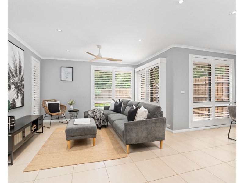 1 Woodside Terrace, Narara NSW 2250