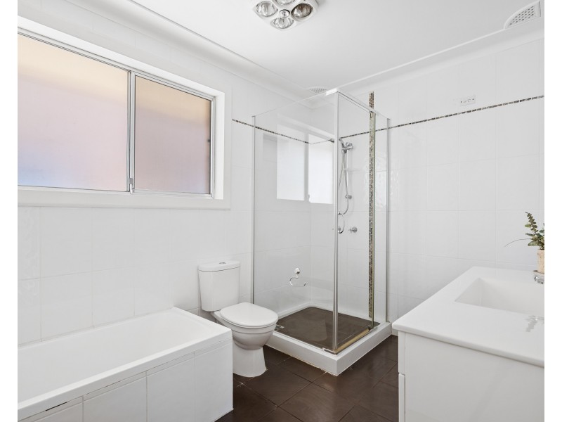 21 Delaware Road, Niagara Park NSW 2250