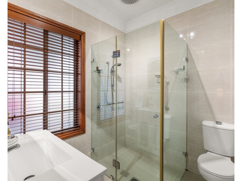 40 Reeves Street, Narara NSW 2250