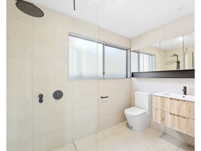 3 Kuburra Road, Erina NSW 2250