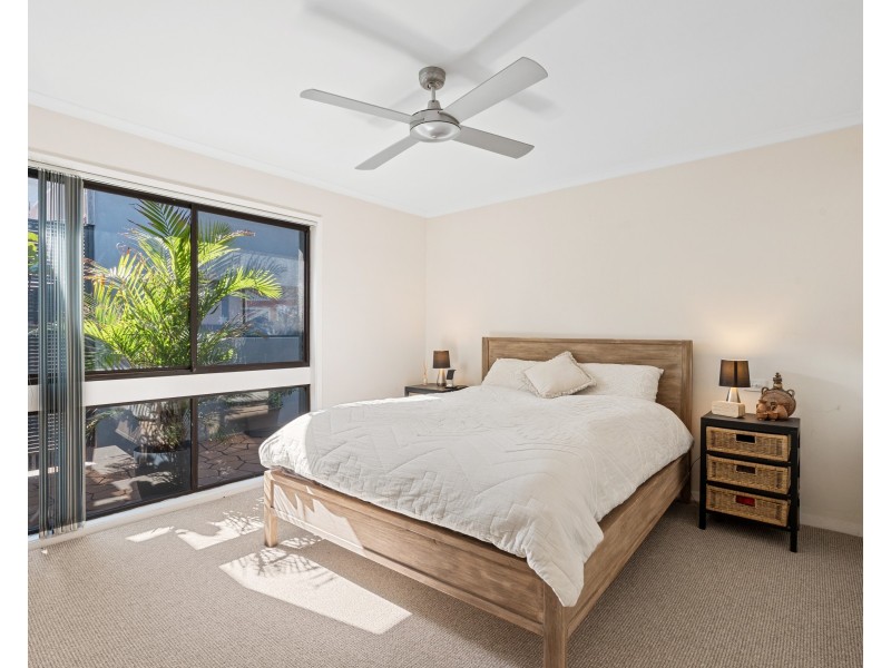 22 Shannon Parade, Berkeley Vale NSW 2261
