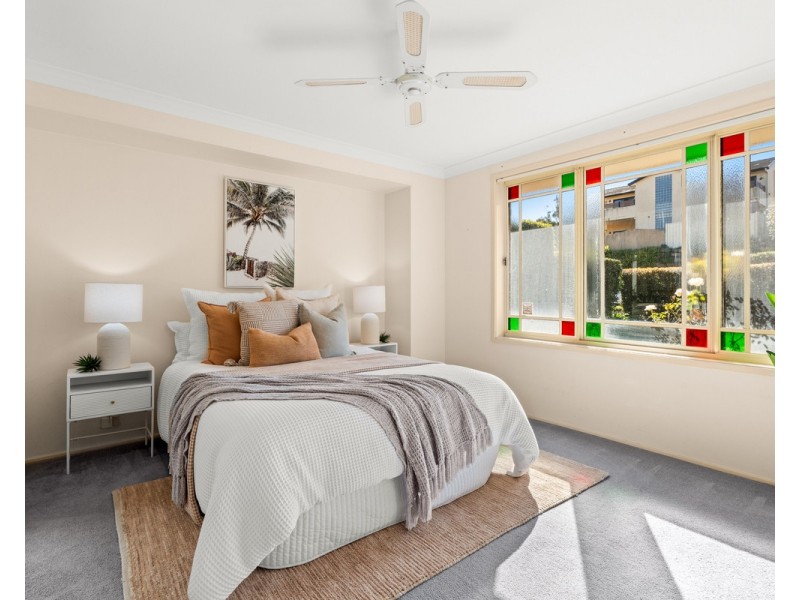 4 Robinia Parade, Springfield NSW 2250